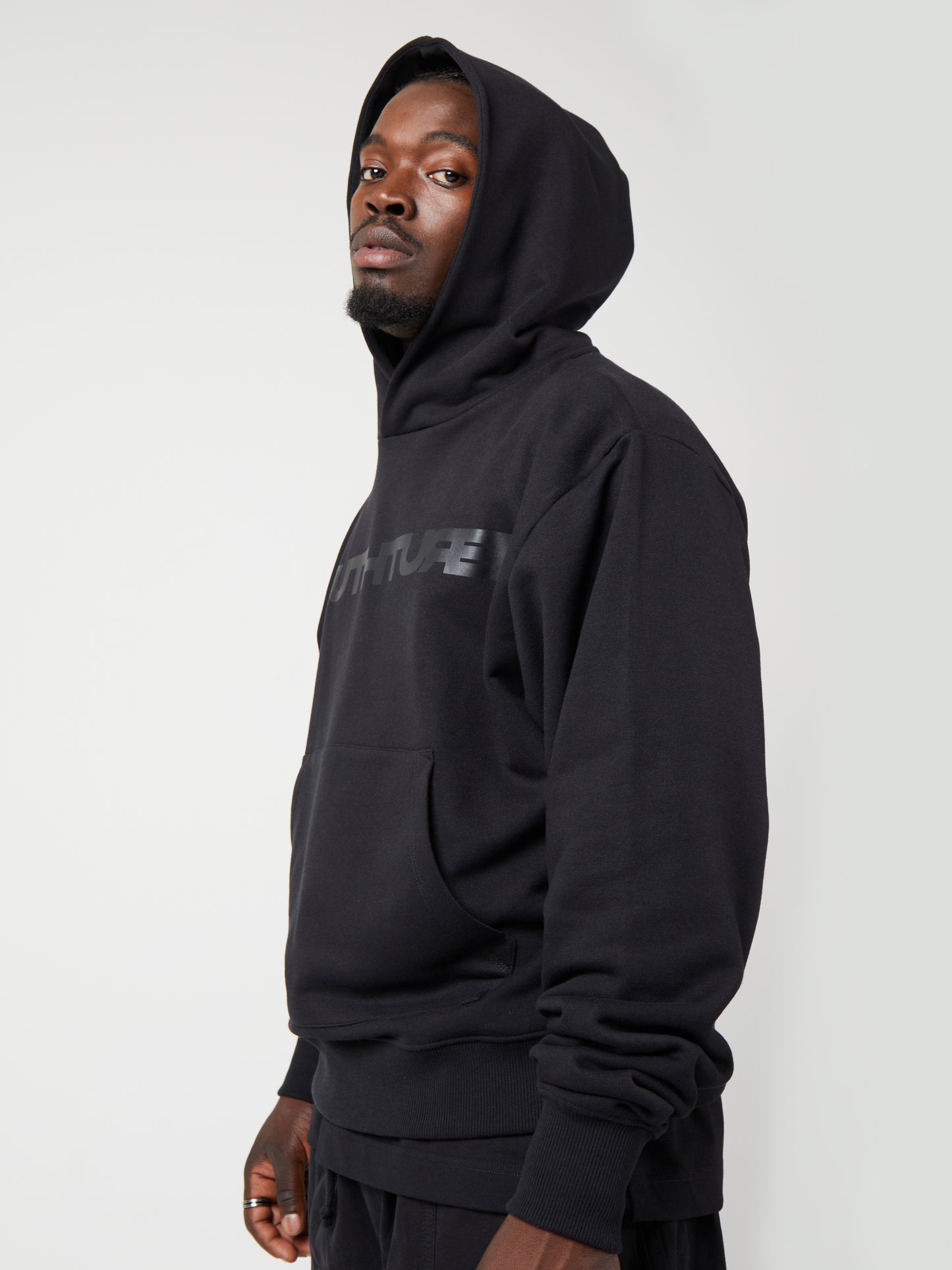 THE HOODIE - BLACK