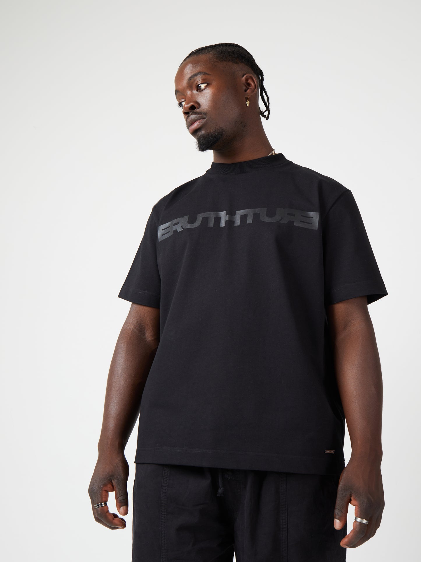THE TEE - BLACK